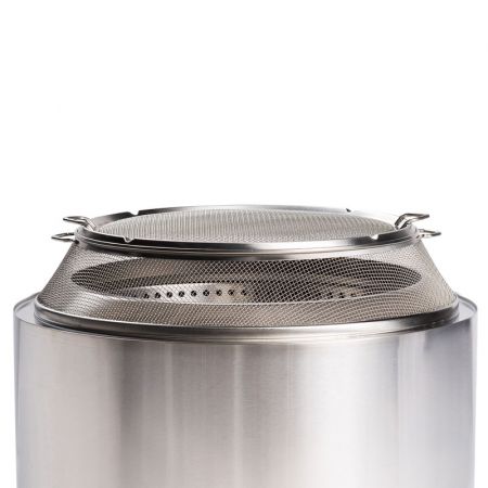Solo Stove Yukun Shield Geplaatst op Yukon